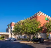 Holiday Inn Express Hotel & Suites Tampa-Anderson Rd/Veteran by IHG hotel detail image 4