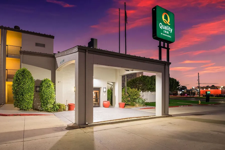 Quality Inn Tulsa Central hotel detail image 2