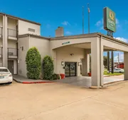 Quality Inn Tulsa Central hotel detail image 3