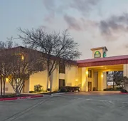La Quinta Inn by Wyndham San Marcos hotel detail image 5