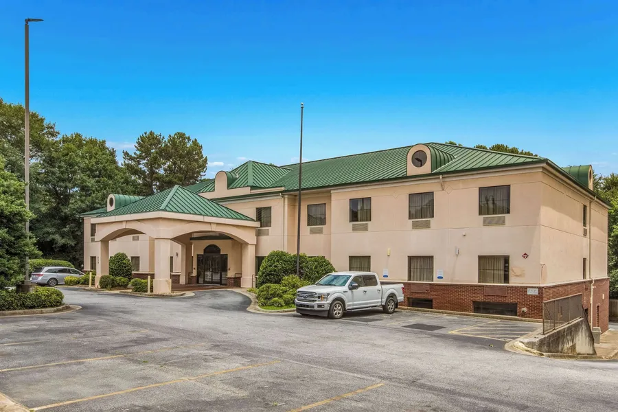 Econo Lodge Inn & Suites Marietta near Dobbins ARB hotel detail image 2