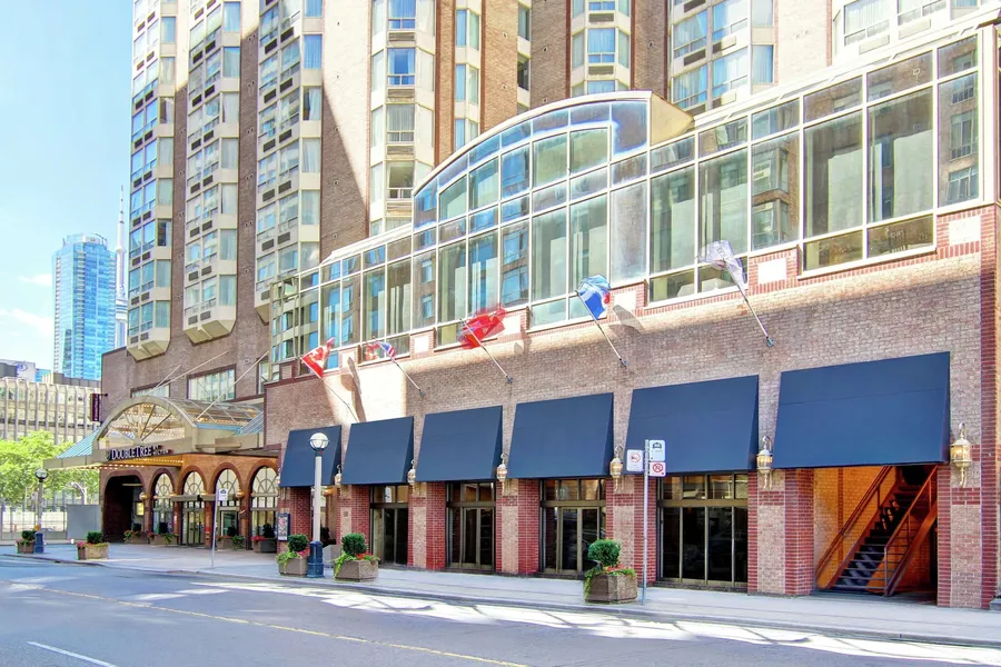 DoubleTree by Hilton Hotel Toronto Downtown hotel detail image 2
