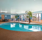 Hampton Inn Chicopee/Springfield hotel detail image 3