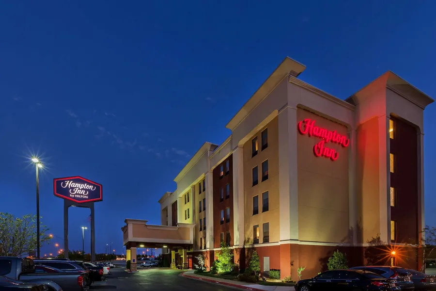 Hampton Inn Oklahoma City-Northwest hotel detail image 2