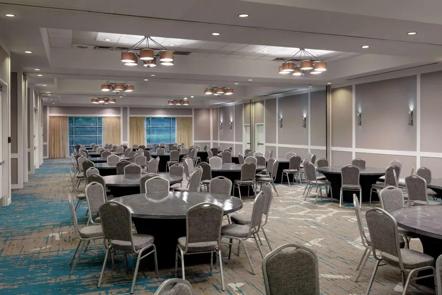 DoubleTree by Hilton Birmingham Perimeter Park hotel detail image 2