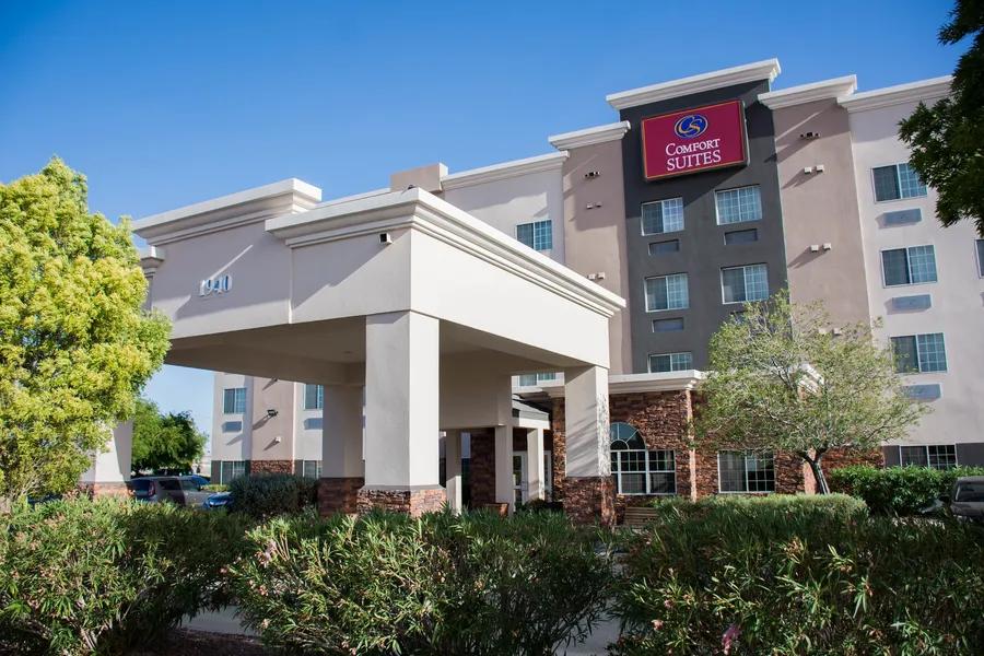 Comfort Suites El Paso Airport hotel detail image 2