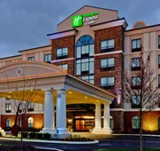 Holiday Inn Express Hotel and Suites Nashville-Opryland by IHG hotel detail image 4