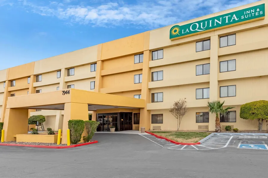 La Quinta Inn & Suites by Wyndham El Paso East hotel detail image 2
