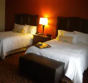 Hampton Inn & Suites Cincinnati/Uptown-University Area hotel detail image 5