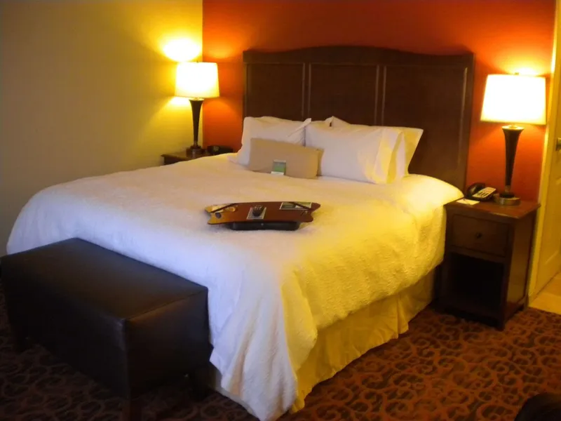 Hampton Inn & Suites Cincinnati/Uptown-University Area hotel detail image 6