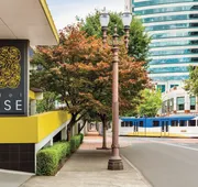 Staypineapple, Hotel Rose, Downtown Portland hotel detail image 3