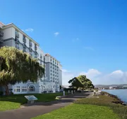 Embassy Suites by Hilton San Francisco Airport Waterfront hotel detail image 3