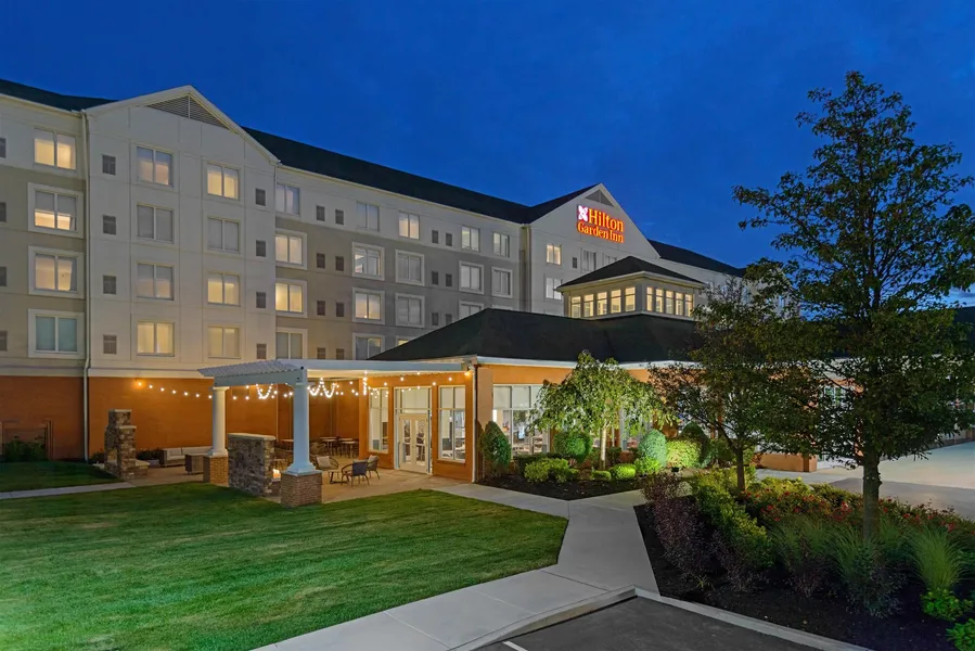 Hilton Garden Inn Buffalo Airport hotel detail image 2