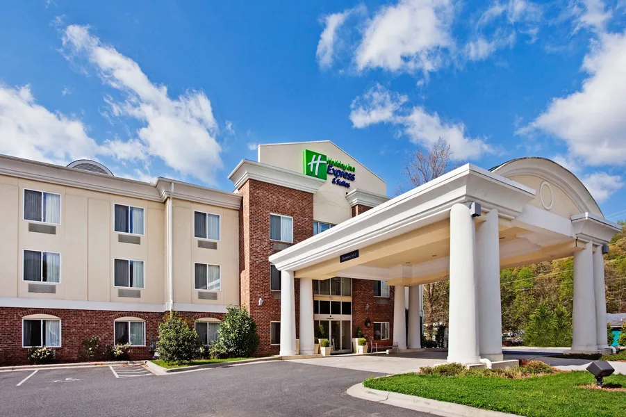 Holiday Inn Express Hotel & Suites Cherokee / Casino by IHG hotel detail image 2
