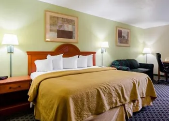 Baymont by Wyndham Williamsburg hotel thumbnail 5