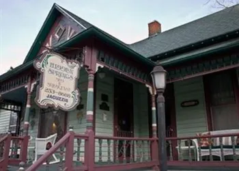 Hidden Springs Bed & Breakfast hotel thumbnail 2