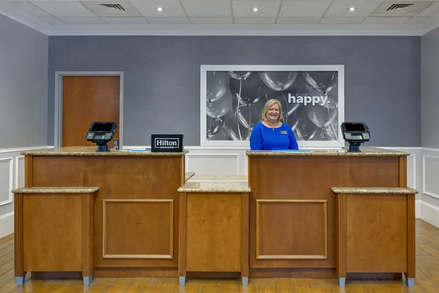 Hampton Suites Birmingham Hoover hotel detail image 6