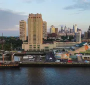 Hilton Philadelphia at Penn's Landing hotel detail image 4