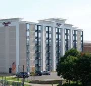 Hampton Inn Green Bay Downtown hotel detail image 4