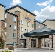 Comfort Suites Saskatoon hotel detail image 5