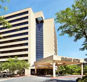 Embassy Suites by Hilton Crystal City National Airport hotel detail image 4