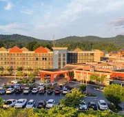 The Ramsey Hotel and Convention Center Pigeon Forge hotel detail image 3