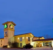La Quinta Inn by Wyndham Omaha West hotel detail image 3