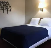 Swiss Cottage Inn hotel detail image 7