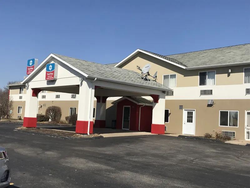 SureStay Plus Hotel by Best Western Bettendorf hotel detail image 2