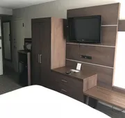 Holiday Inn Express Memphis Medical Center Midtown by IHG hotel detail image 7
