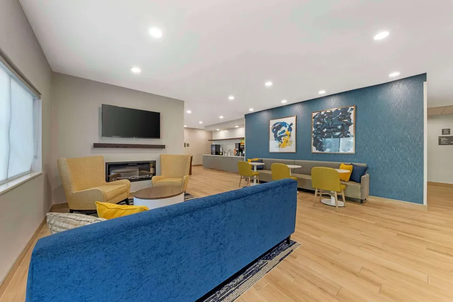 Comfort Inn & Suites Oklahoma City North - Quail Springs hotel detail image 6
