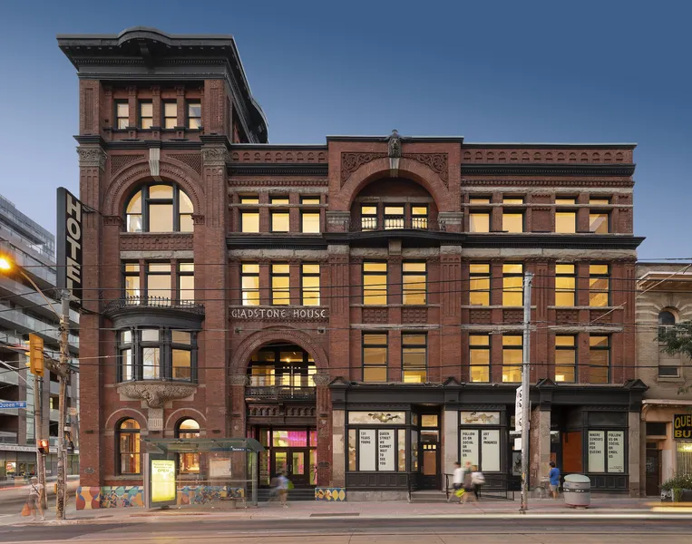 Gladstone Hotel & Suites hotel detail image 2