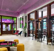 Gladstone Hotel & Suites hotel detail image 7