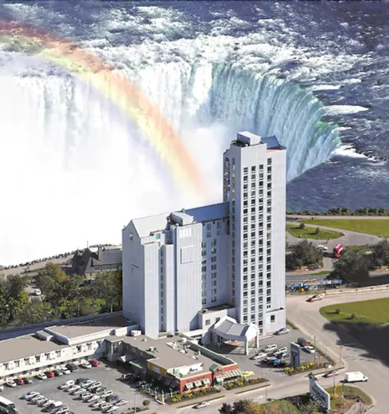 Oakes Hotel Overlooking the Falls hotel detail image 2