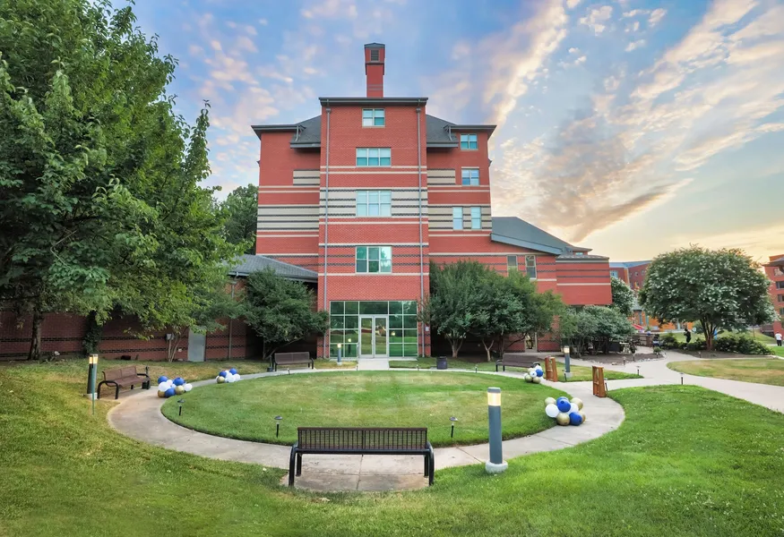 Kellogg Conference Hotel at Gallaudet University hotel detail image 2