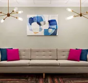 La Quinta Inn & Suites by Wyndham Lackawanna hotel detail image 4