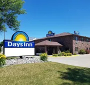 Days Inn by Wyndham Grand Forks Columbia Mall hotel detail image 4