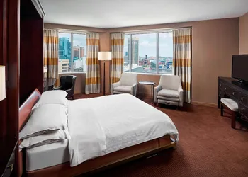 Sheraton Inner Harbor Hotel hotel thumbnail 3