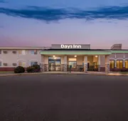 Days Inn by Wyndham Minot hotel detail image 3