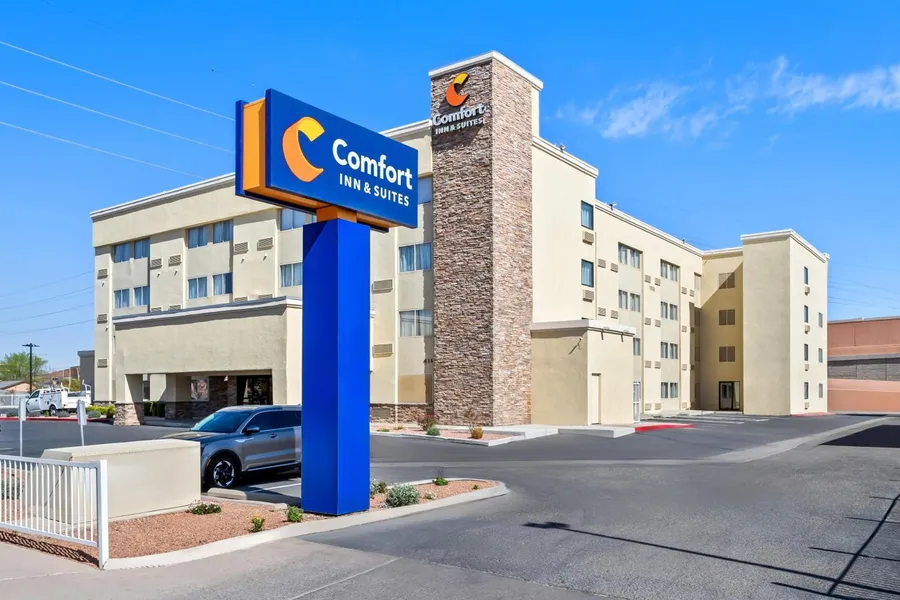 Comfort Inn and Suites Albuquerque Downtown hotel detail image 2