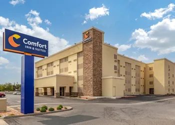 Comfort Inn and Suites Albuquerque Downtown hotel thumbnail 3