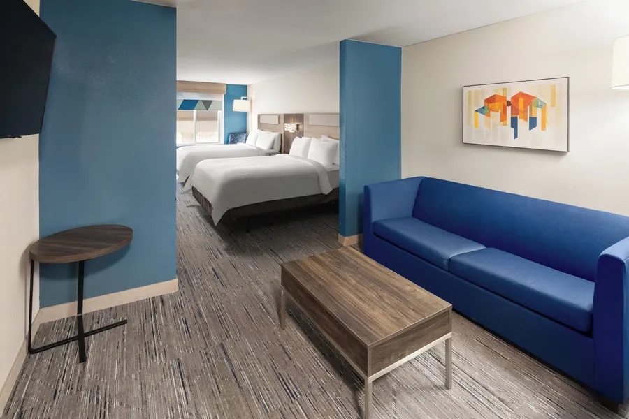 Holiday Inn Express & Suites Cherry by IHG hotel detail image 6