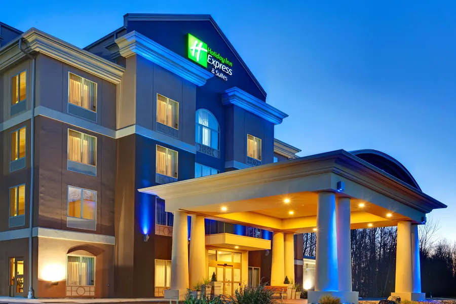 Holiday Inn Express Hotel & Suites Hamburg by IHG hotel detail image 2