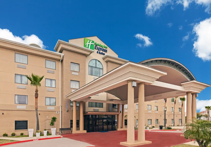 Holiday Inn Express Hotel & Suites Laredo-Event Center Area by IHG hotel detail image 2