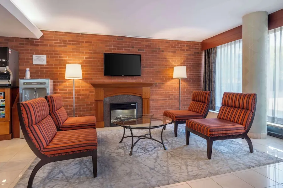 Best Western Plus Ottawa City Centre hotel detail image 2