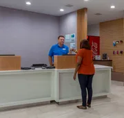 Holiday Inn Express Hotel & Suites Charlotte Arrowood by IHG hotel detail image 4
