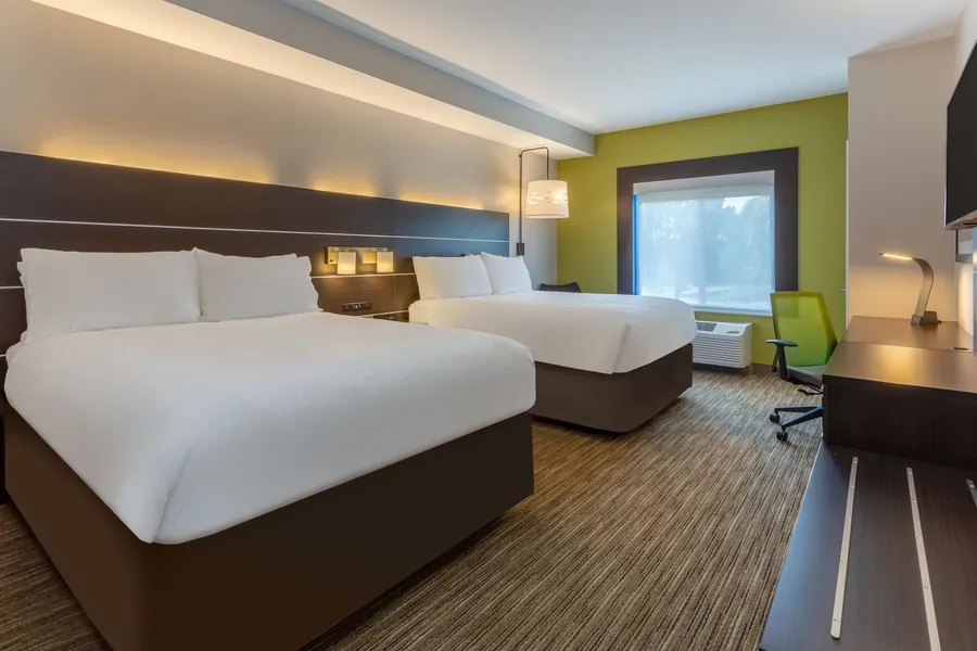 Holiday Inn Express Hotel & Suites Charlotte Arrowood by IHG hotel detail image 6