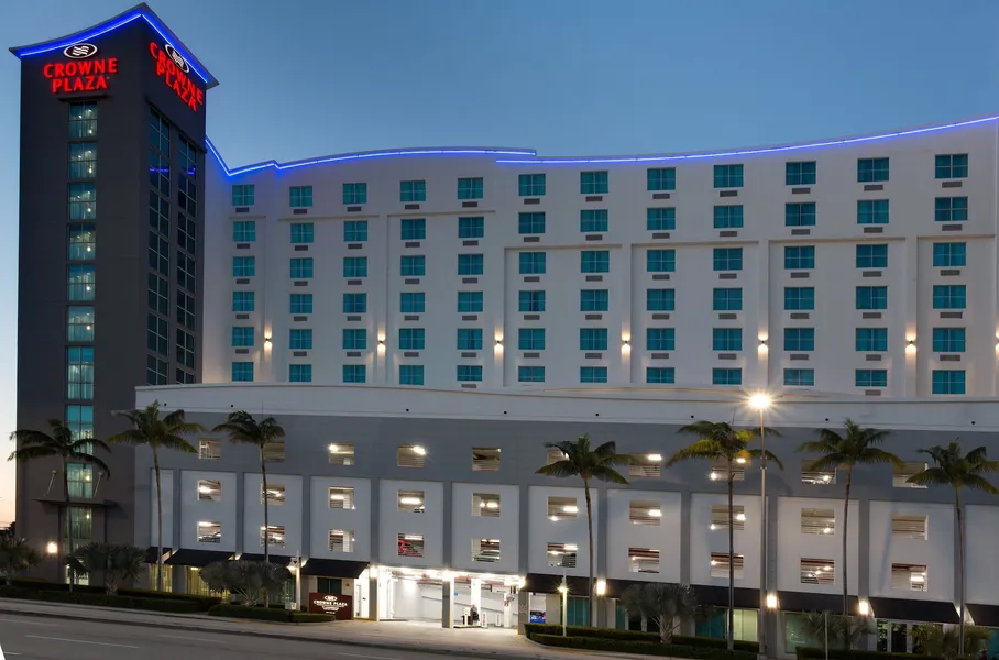 Crowne Plaza Hotel Fort Lauderdale Airport/Cruiseport by IHG hotel detail image 2