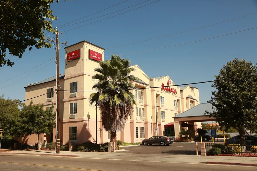 Ramada by Wyndham Fresno Northwest hotel detail image 2