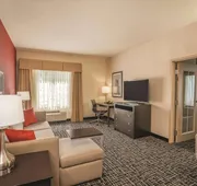 La Quinta Inn & Suites by Wyndham Smyrna TN - Nashville hotel detail image 7